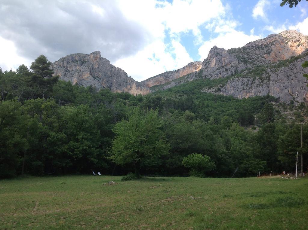 Mymoustiers *