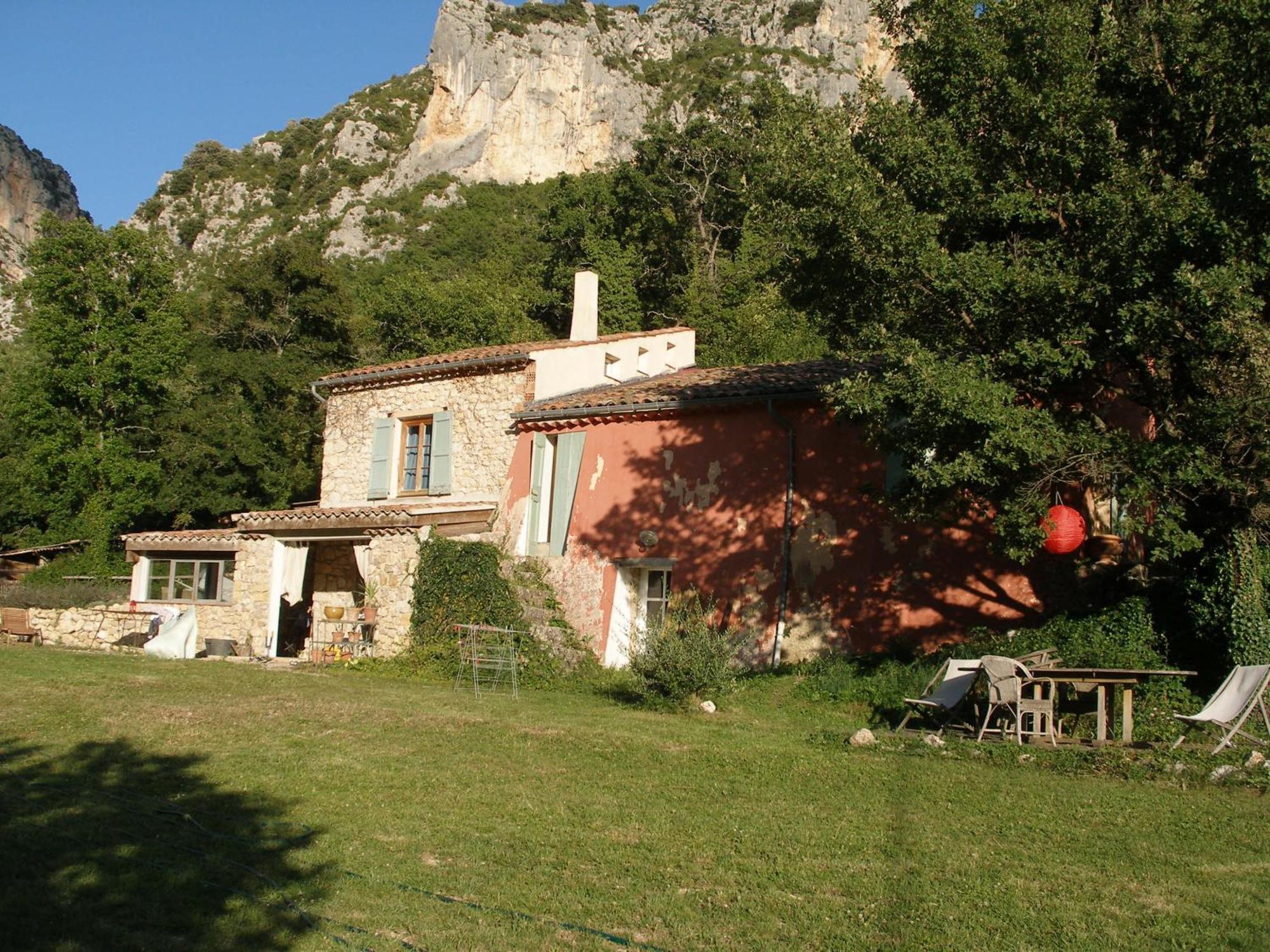 Mymoustiers Moustiers-Sainte-Marie