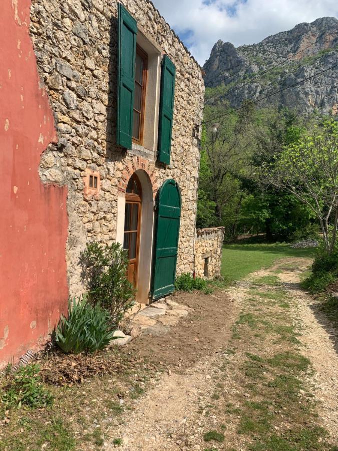 Mymoustiers